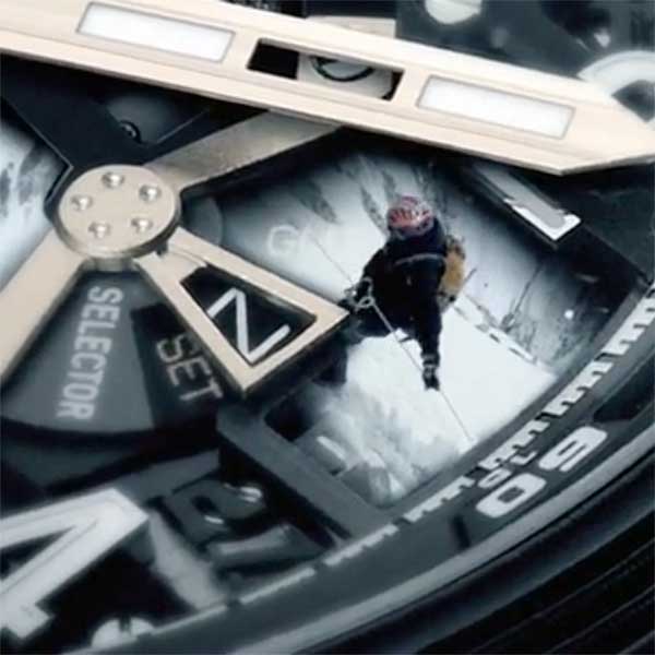Motion graphics composite of live action mountaineering and Jaeger-LeCoultre's Master Compressor Extreme Lab 2 from a film that follows the adventure.